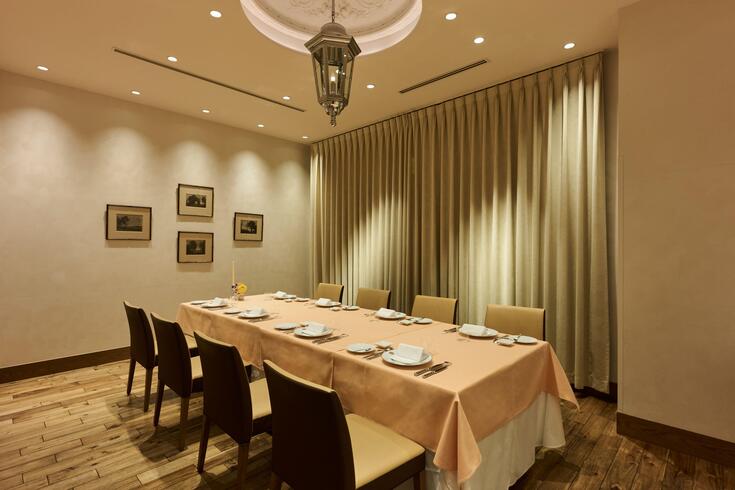 ランチ限定　忘新年会グループプラン
＜特別コース+ドリンクフリーフロー＞